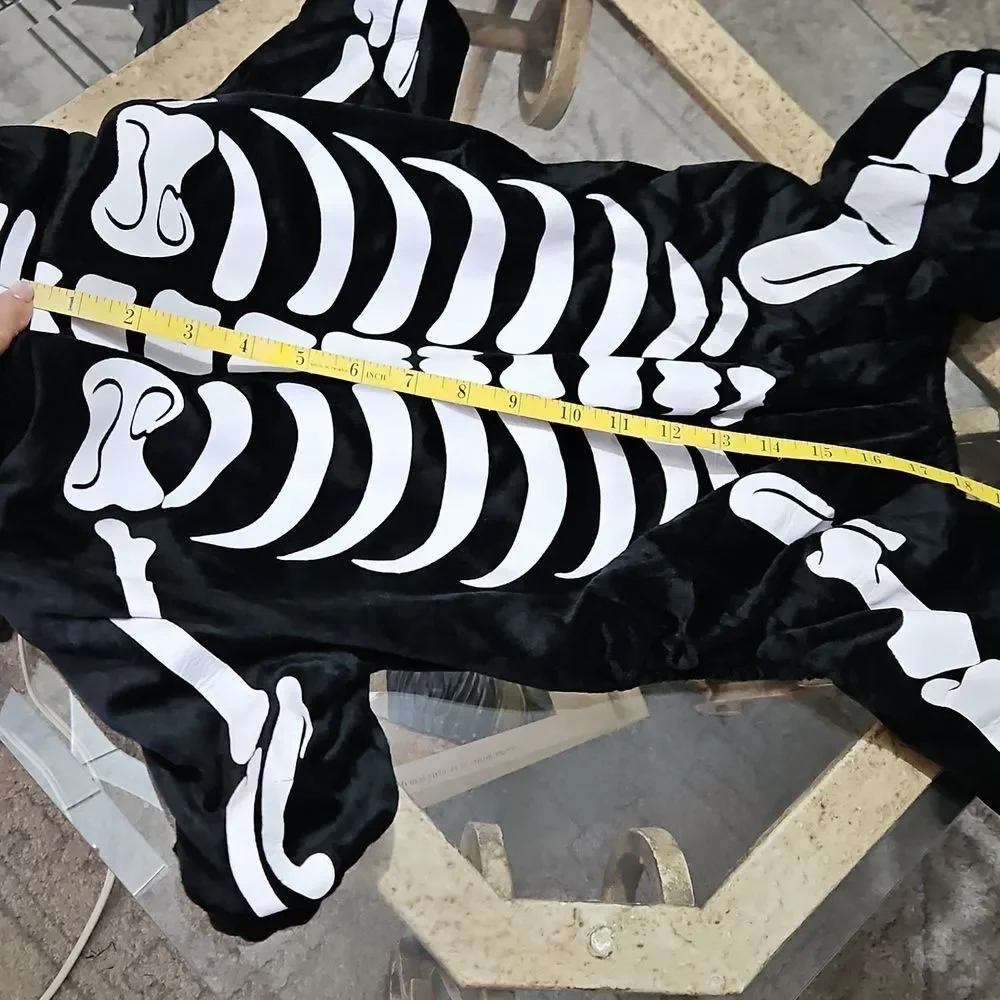 Unbranded spooktacular creations